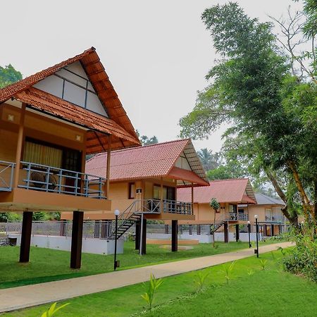Sterling Vythiri Wayanad Hotel Luaran gambar