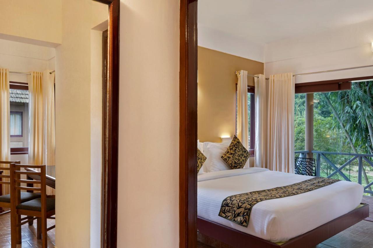 Sterling Vythiri Wayanad Hotel Luaran gambar